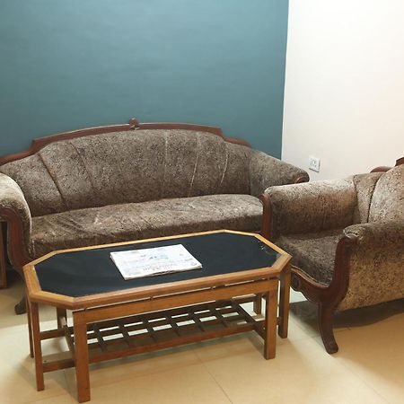 Hotel Ginger Palace - Corporate Hotel Noida Sector 62 Zewnętrze zdjęcie