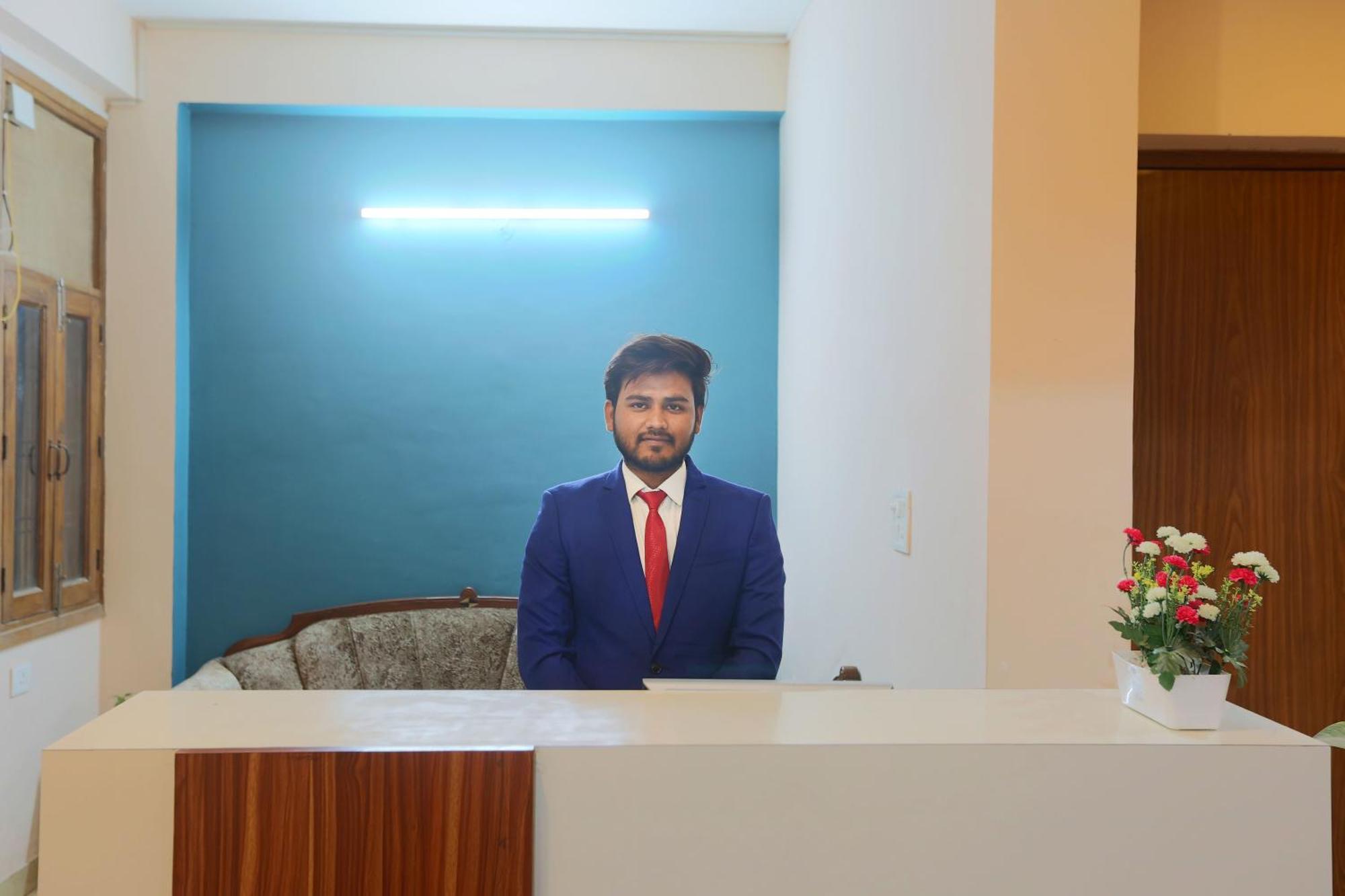 Hotel Ginger Palace - Corporate Hotel Noida Sector 62 Zewnętrze zdjęcie