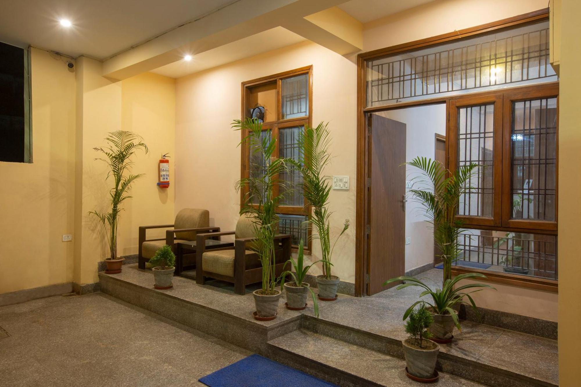Hotel Ginger Palace - Corporate Hotel Noida Sector 62 Zewnętrze zdjęcie